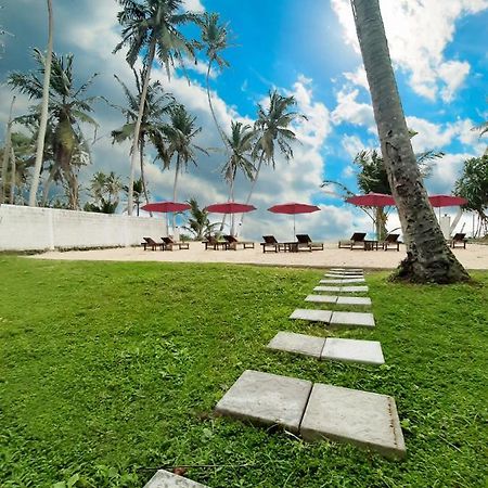 Akurala Beach Boutique Resort Exterior foto