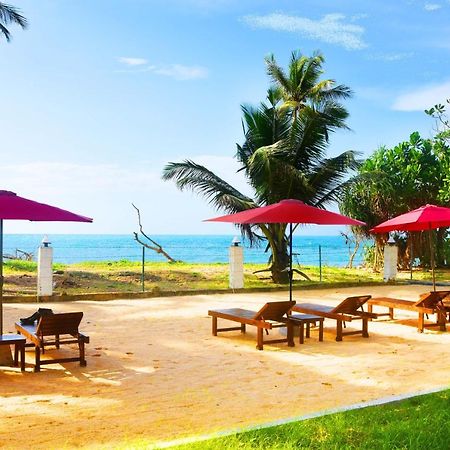 Akurala Beach Boutique Resort Exterior foto
