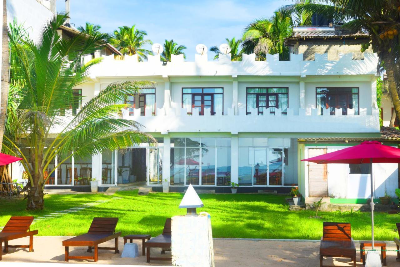 Akurala Beach Boutique Resort Exterior foto