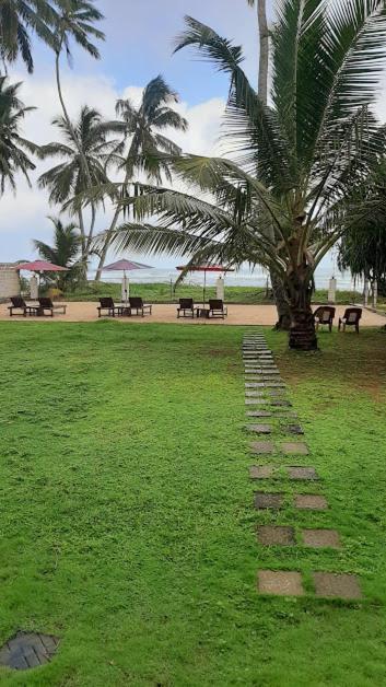 Akurala Beach Boutique Resort Exterior foto