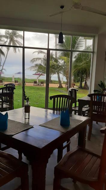 Akurala Beach Boutique Resort Exterior foto